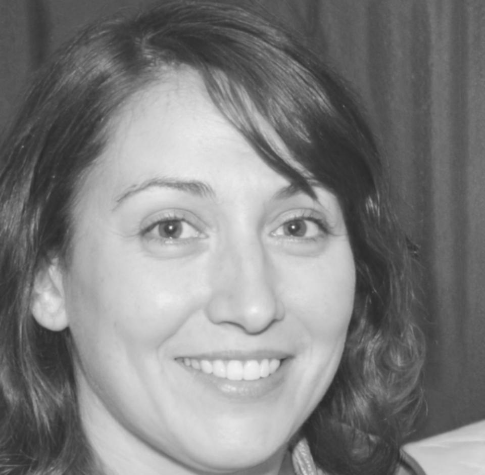 Dr. Marlene Hofstetter, Programmleiterin und erfahrene Finanzanalystin
